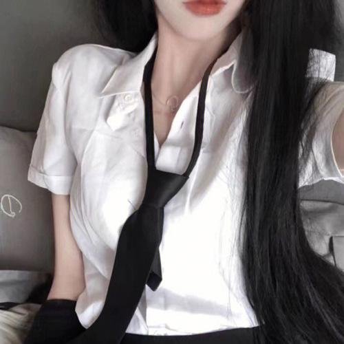 疯狂盯梢令 海报